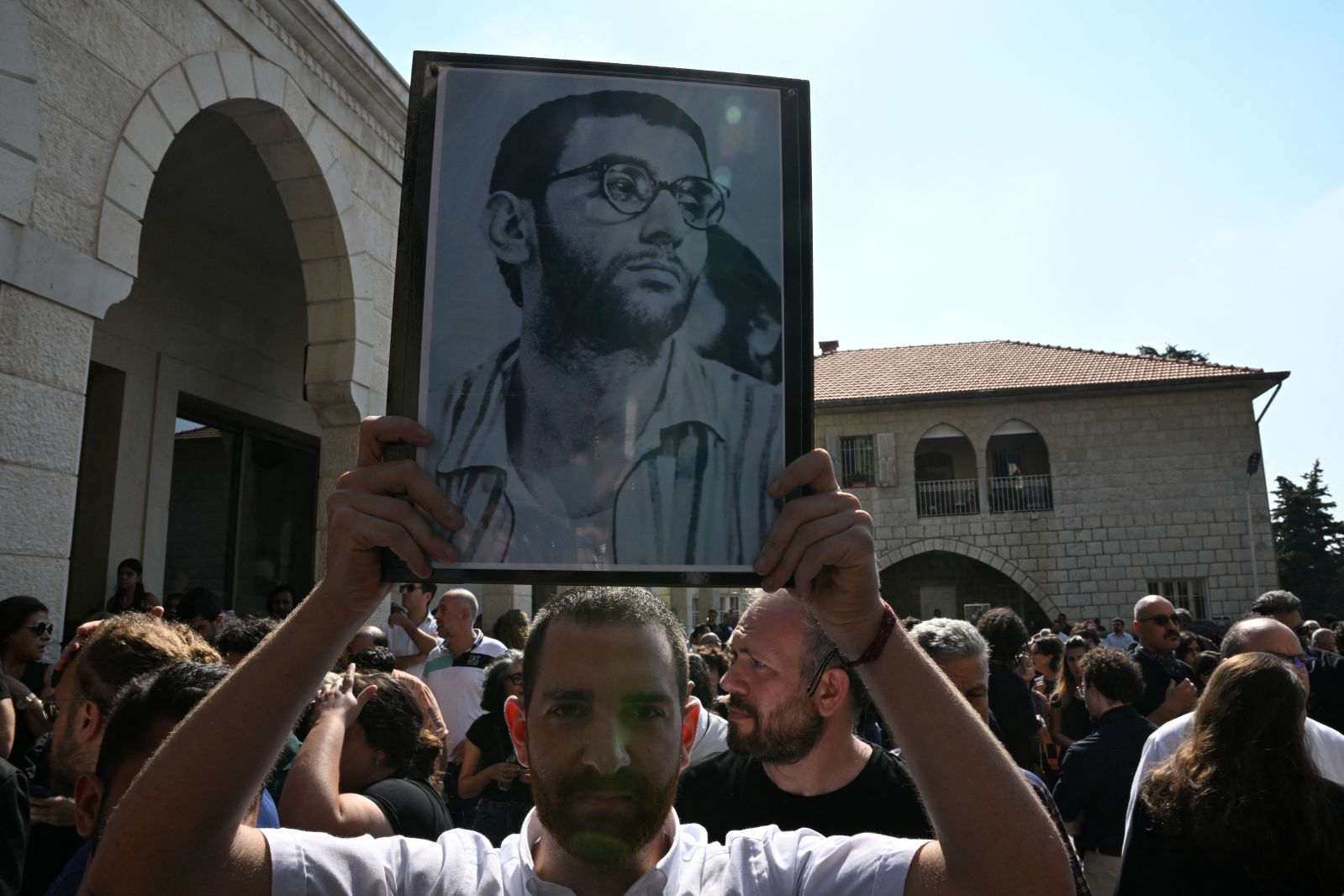 Ziad Rahbani Passes Away at 69, Leaving a Lasting Mark on Arab Music and Theatre
